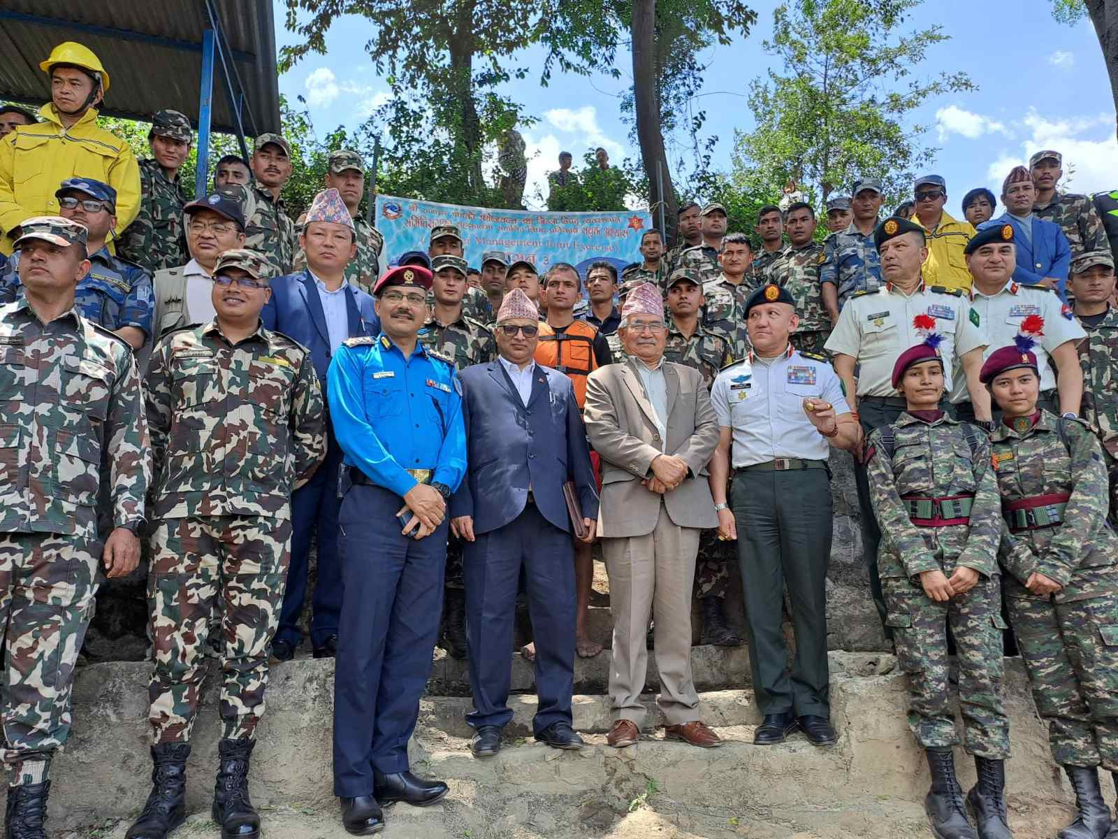 आज मिति २०८० साल जेष्ठ १८ गते प्रमुख जिल्ला श्री रुद्रप्रसाद पण्डितज्यूको अध्यक्षातामा जिल्ला व्यवस्थापन समितिको वैठक सम्पन्न